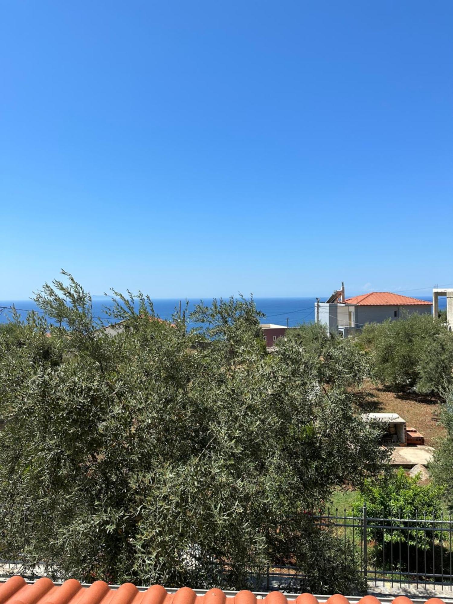 Anna House Dhërmi Buitenkant foto